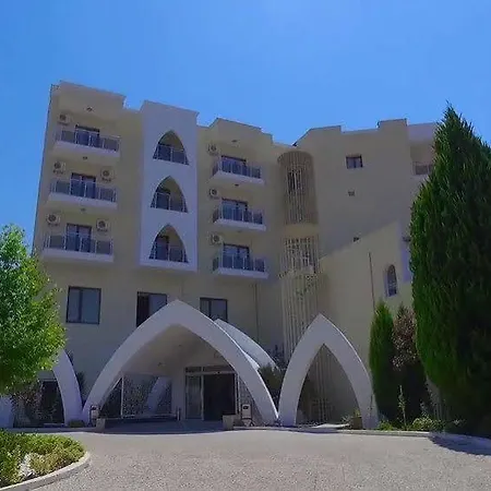 Hedef Dag Termal & Hotel *
