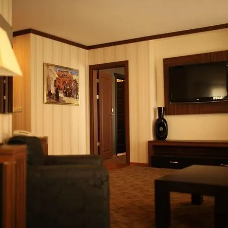 Hedef Dag Termal & Hotel *