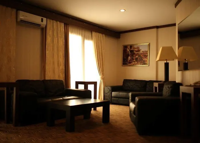 호텔 Hedef Dag Termal & Bozkoy (Germencik)