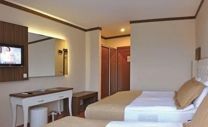 Hedef Dag Termal & Bozkoy (Germencik)