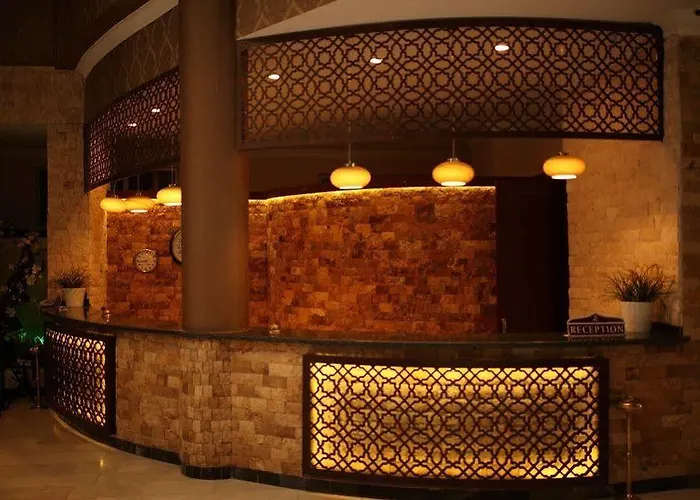 호텔 Hedef Dag Termal & Bozkoy (Germencik)