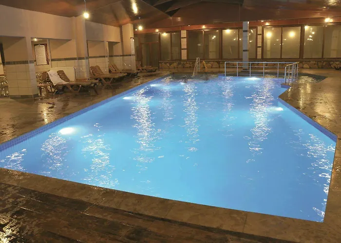 Hedef Dag Termal & * Bozkoy (Germencik)