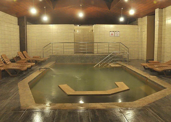 호텔 Hedef Dag Termal & Bozkoy (Germencik)